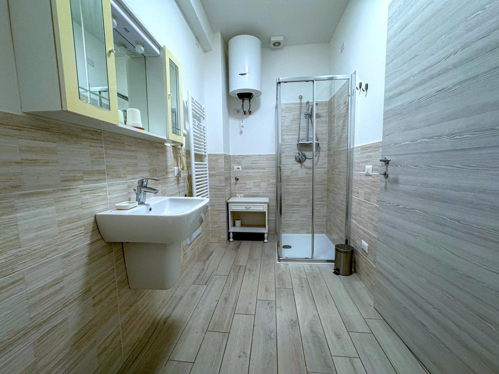 Sg Rooms - Casa Laura Peschiera del Garda Luaran gambar