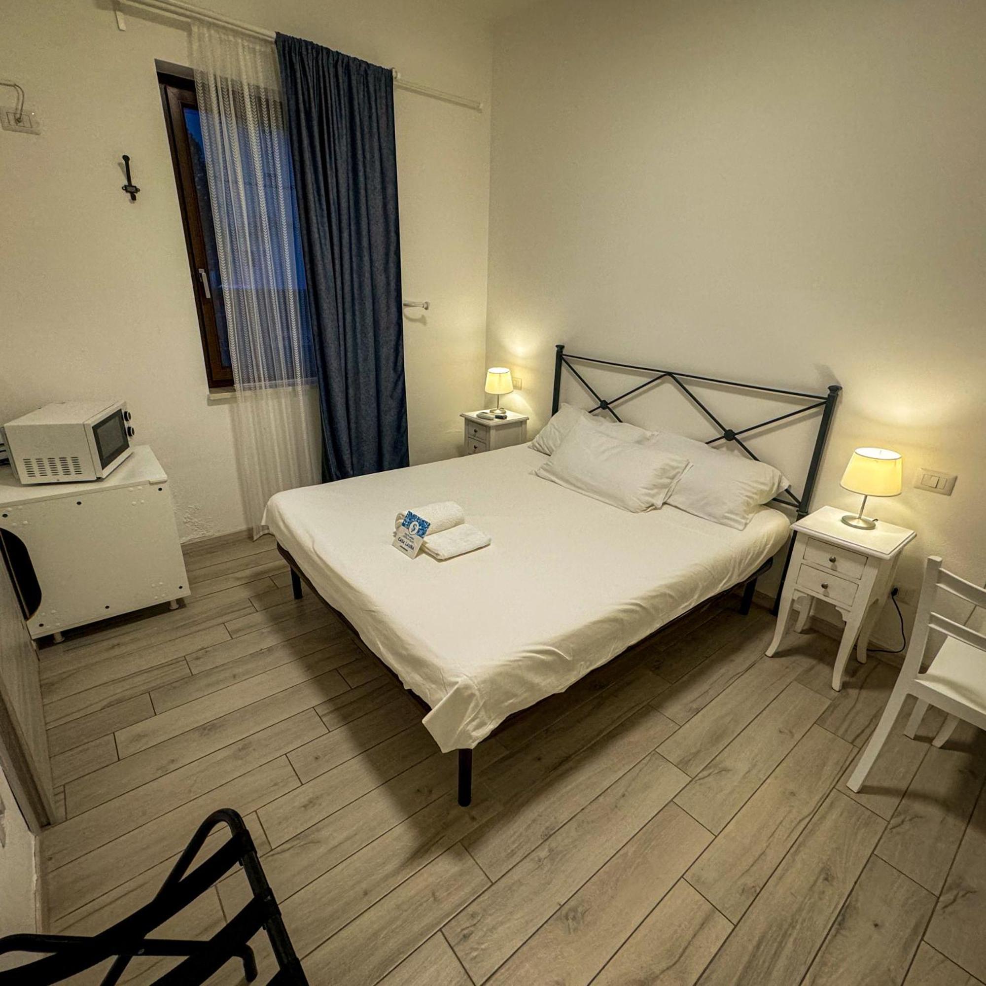 Sg Rooms - Casa Laura Peschiera del Garda Luaran gambar