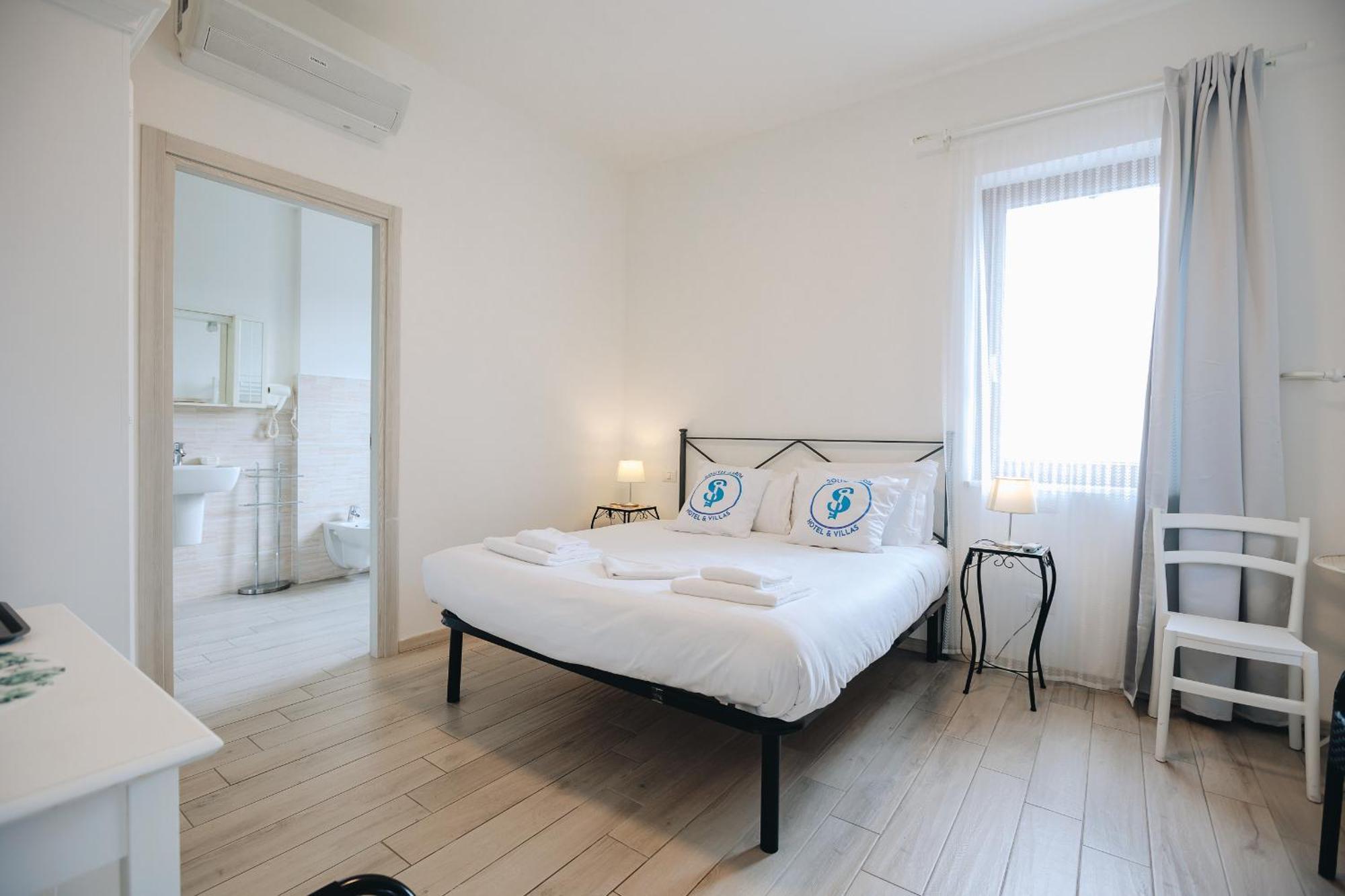 Sg Rooms - Casa Laura Peschiera del Garda Luaran gambar